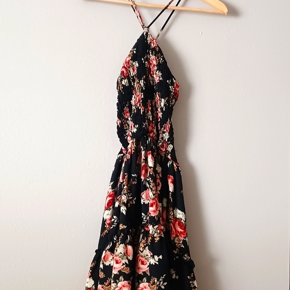 RUE 21 black floral dress - Picture 2 of 4